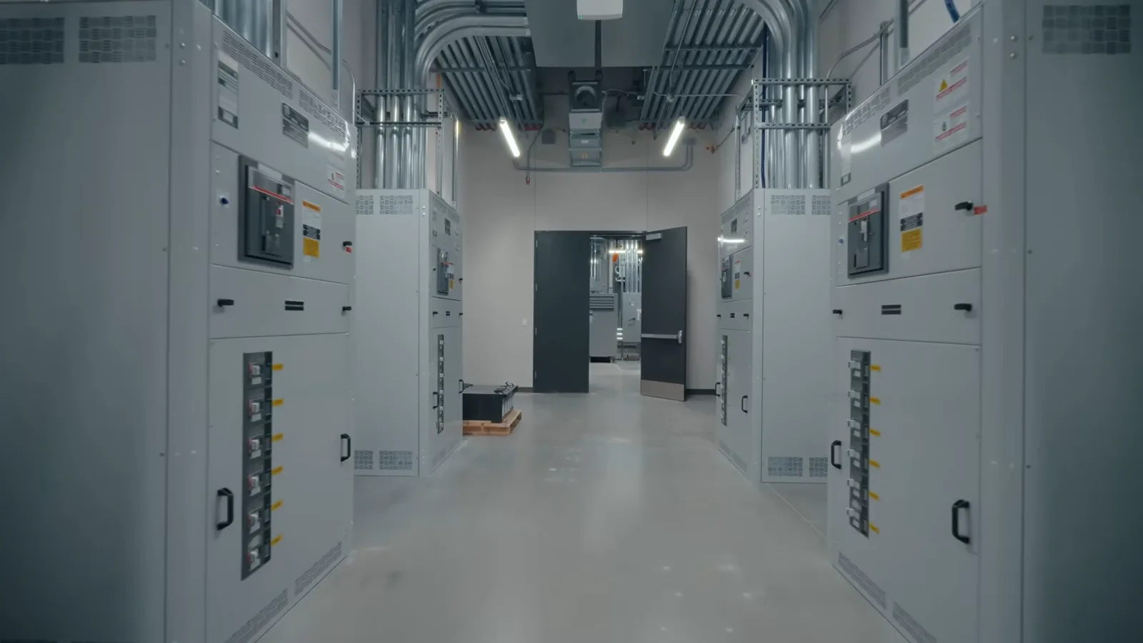 Power distribution equipment