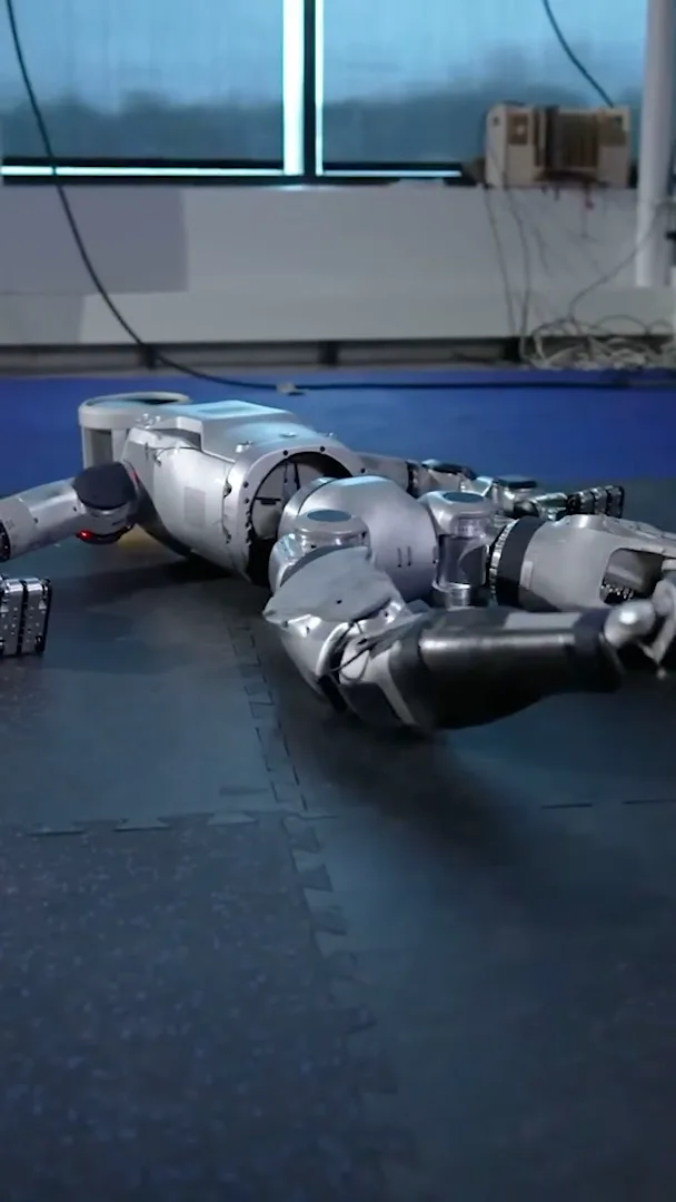 Atlas begins on the floor